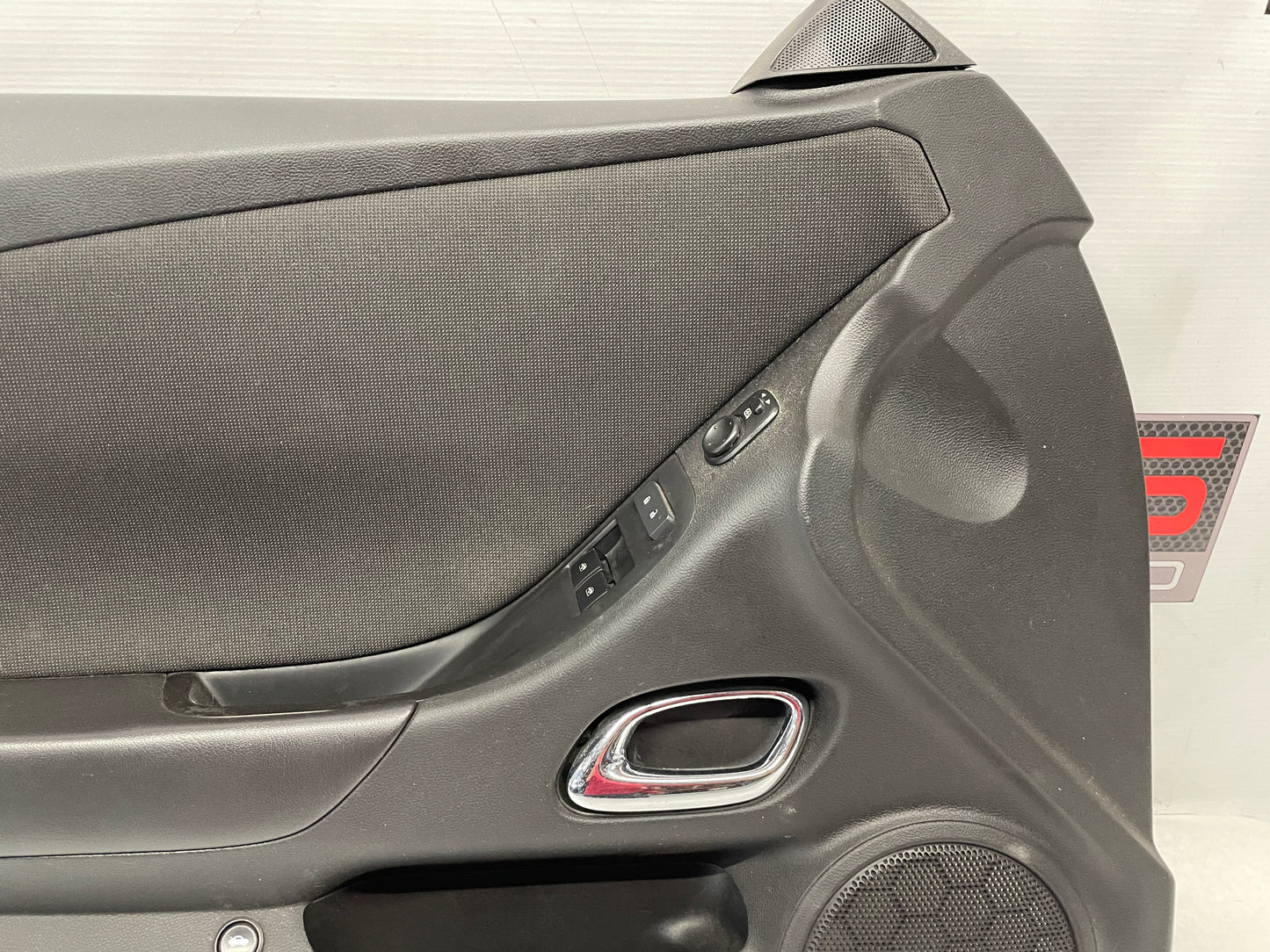 2015 Chevy Camaro SS LH Driver Interior Door Panel Trim OEM
