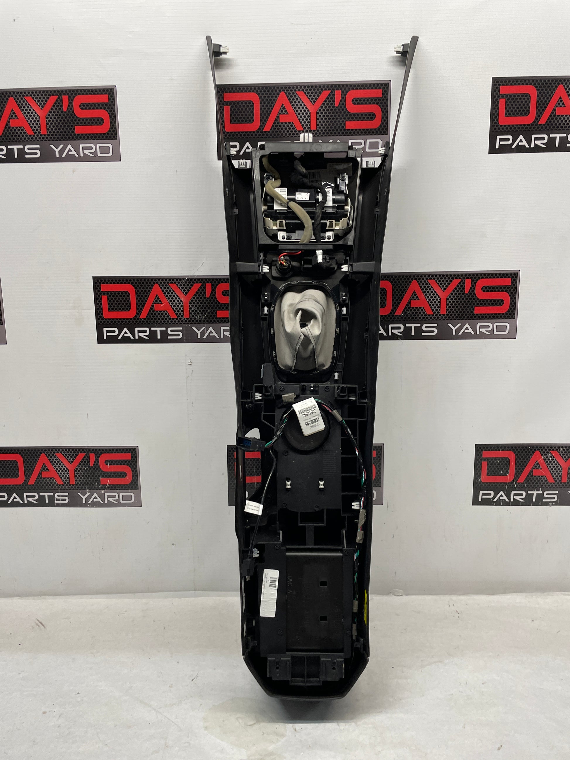 2015 Chevy Camaro SS Complete Center Console Arm Rest w/ Auxiliary Gauges OEM - Day's Parts Yard