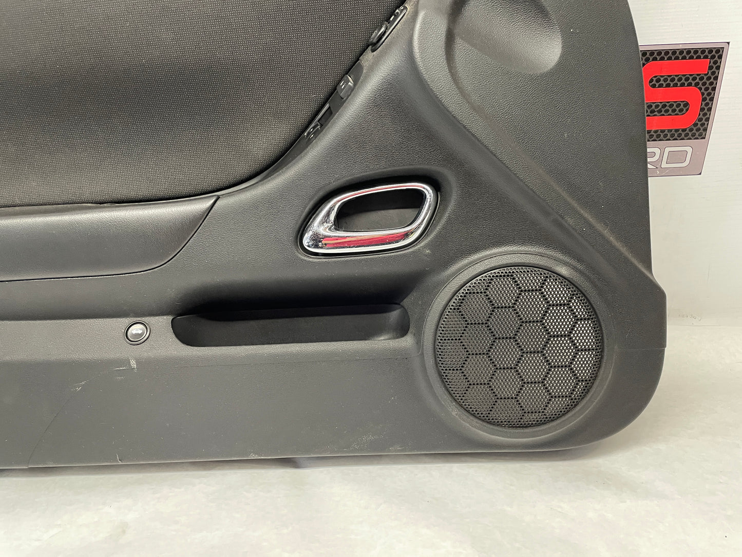 2015 Chevy Camaro SS LH Driver Interior Door Panel Trim OEM