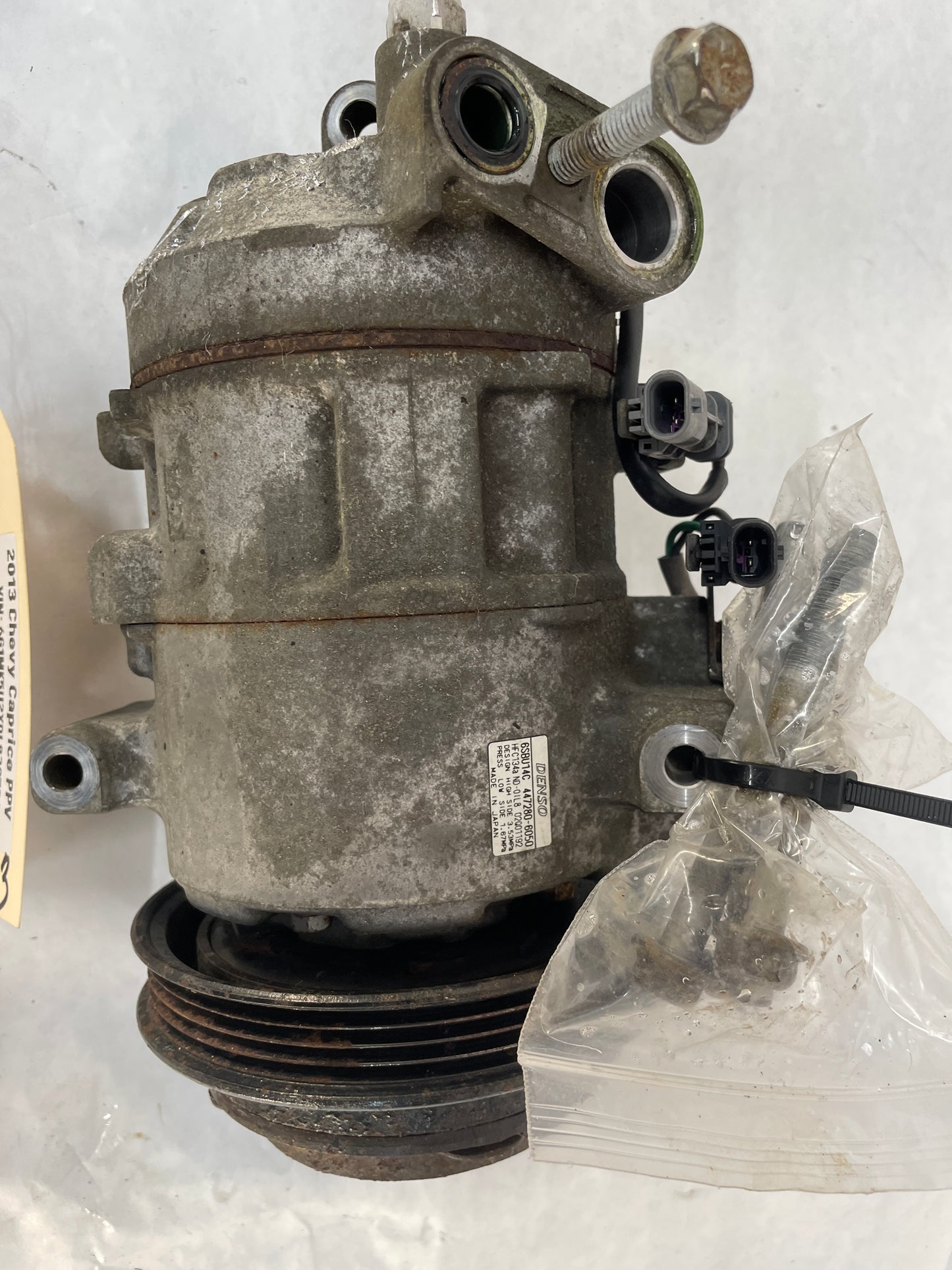 2013 Chevy Caprice PPV AC A/C Air Conditioner Compressor w/ Hardware OEM - Day's Parts Yard