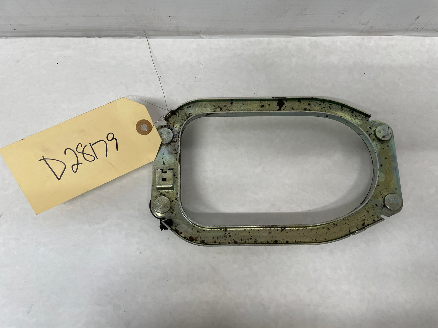 2004 Pontiac GTO Manual Shifter Boot Ring Insulator Bracket OEM - Day's Parts Yard