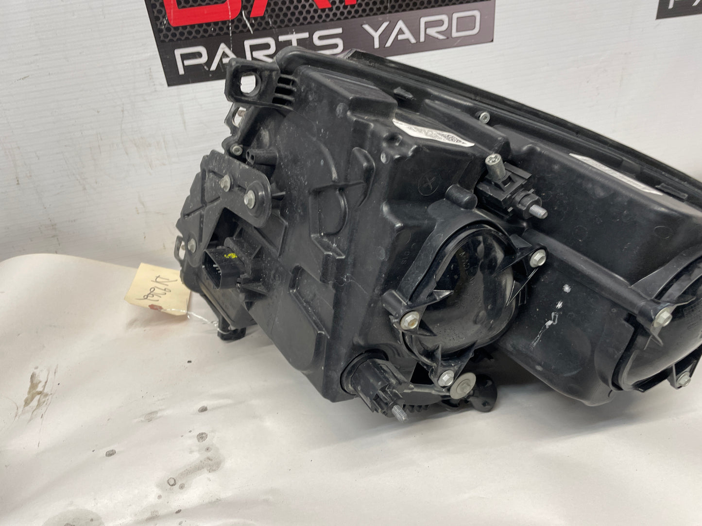 2014 Cadillac CTS-V Coupe LH Driver HID Xenon Head Light Headlight Lamp OEM - Day's Parts Yard
