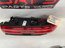 2015 Chevy Camaro SS RH Passenger Taillight Tail Light Lamp LED OEM