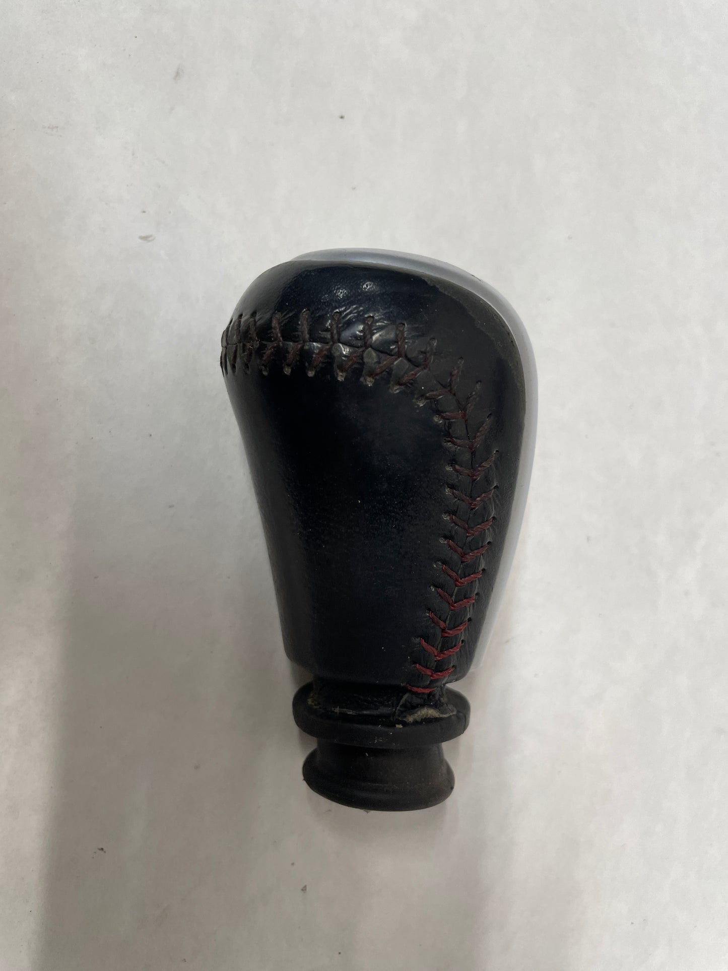 2004 Pontiac GTO Manual Shifter Knob OEM - Day's Parts Yard