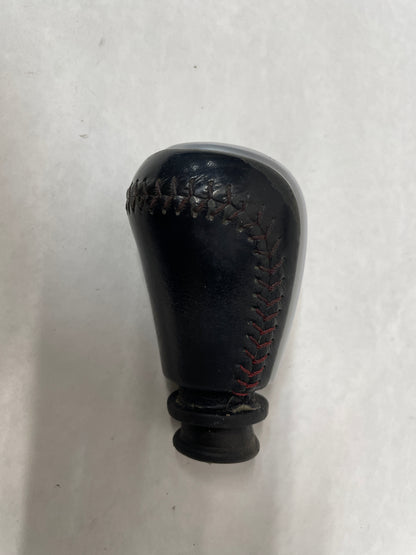 2004 Pontiac GTO Manual Shifter Knob OEM - Day's Parts Yard