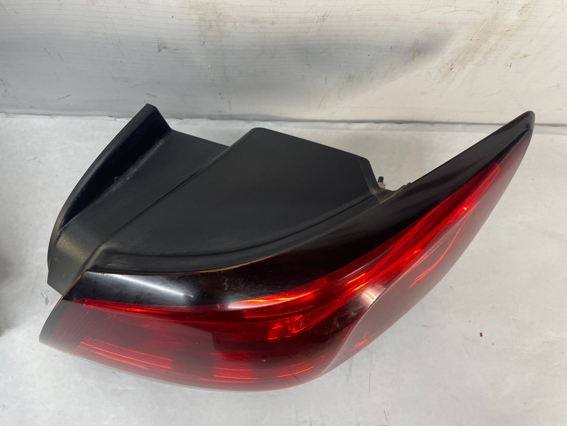 2014 Chevy SS Sedan Tail Light Taillight Lamp RH & LH OEM - Day's Parts Yard