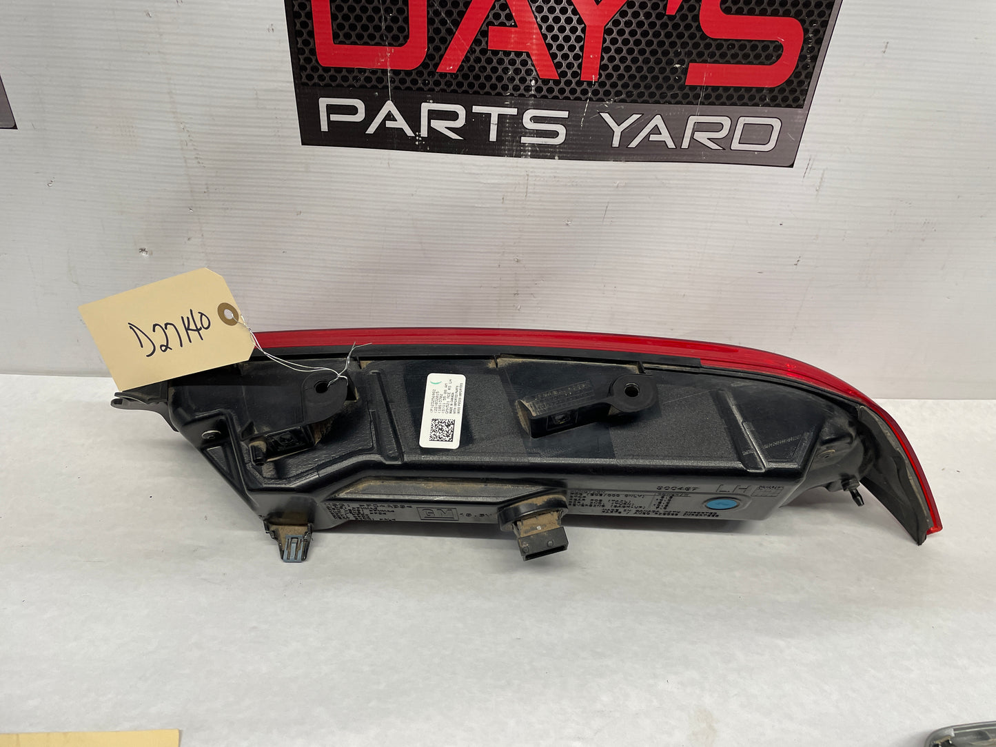 2015 Chevy Camaro SS LH Driver Taillight Tail Light Lamp LED OEM