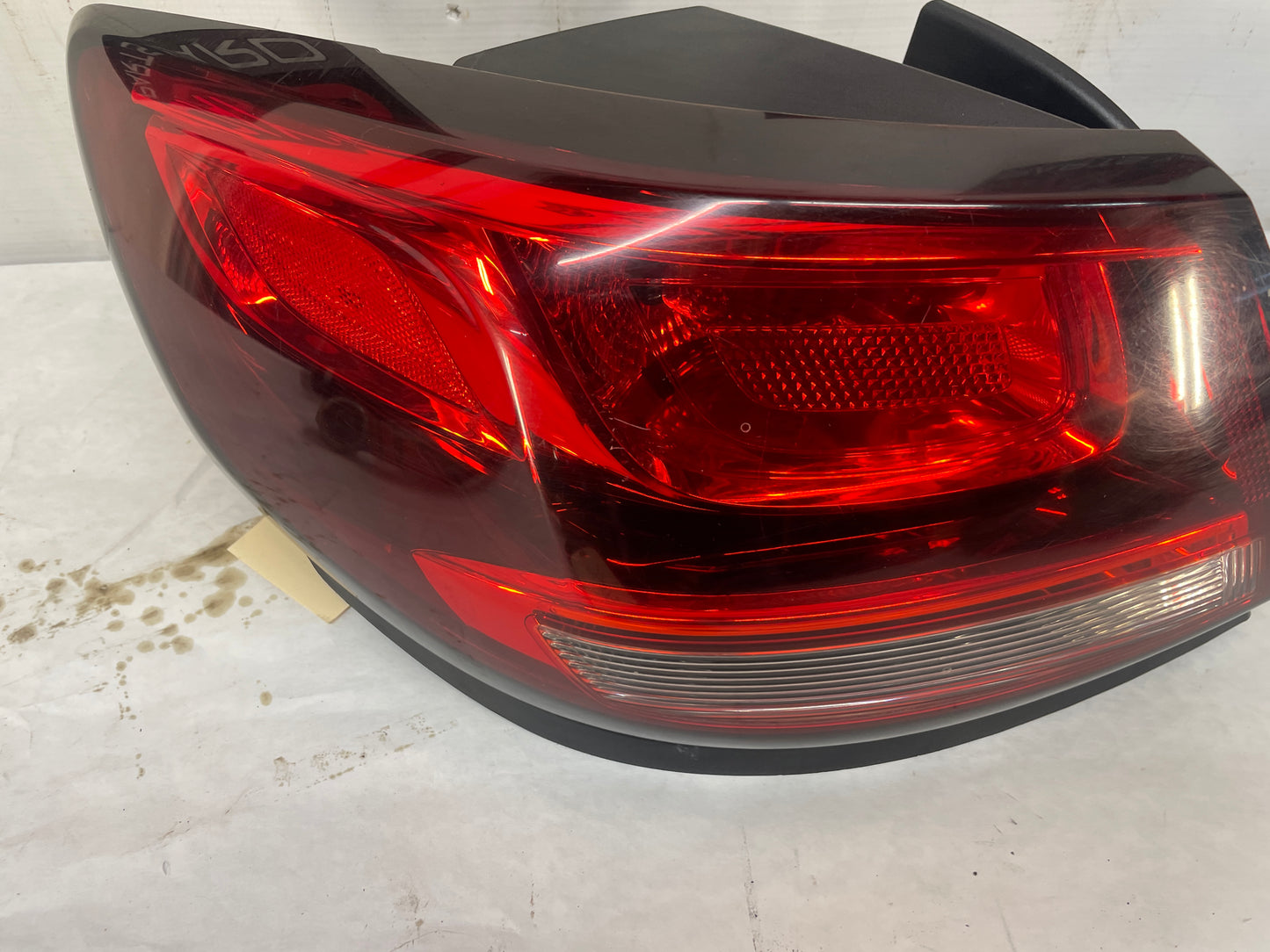 2014 Chevy SS Sedan Tail Light Taillight Lamp RH & LH OEM - Day's Parts Yard
