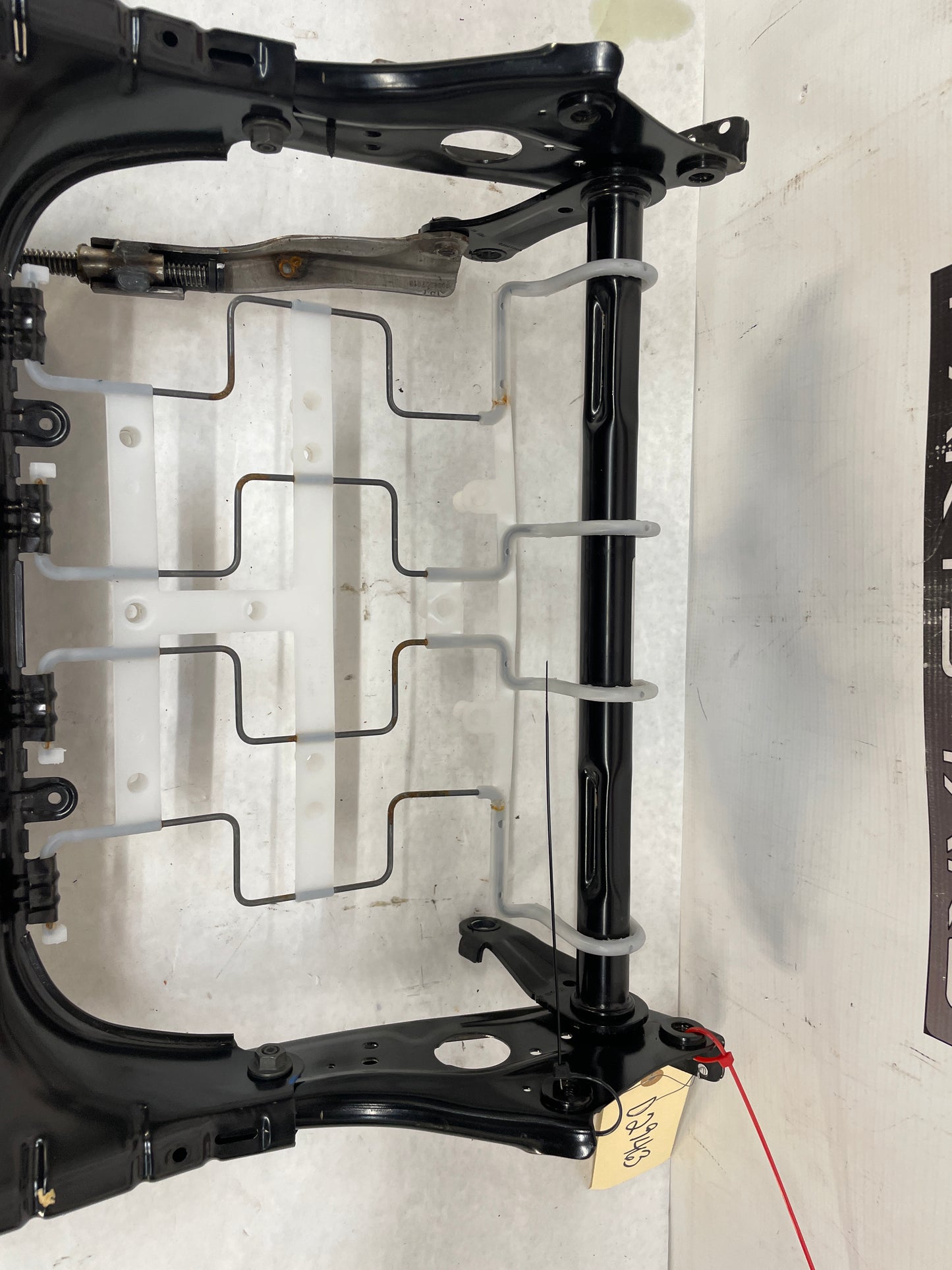2015 Chevy Camaro SS RH Passenger Front Seat Lower Cushion Track Rail Frame OEM - Day's Parts Yard