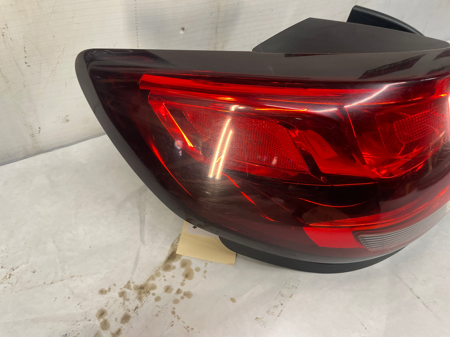 2014 Chevy SS Sedan Tail Light Taillight Lamp RH & LH OEM - Day's Parts Yard