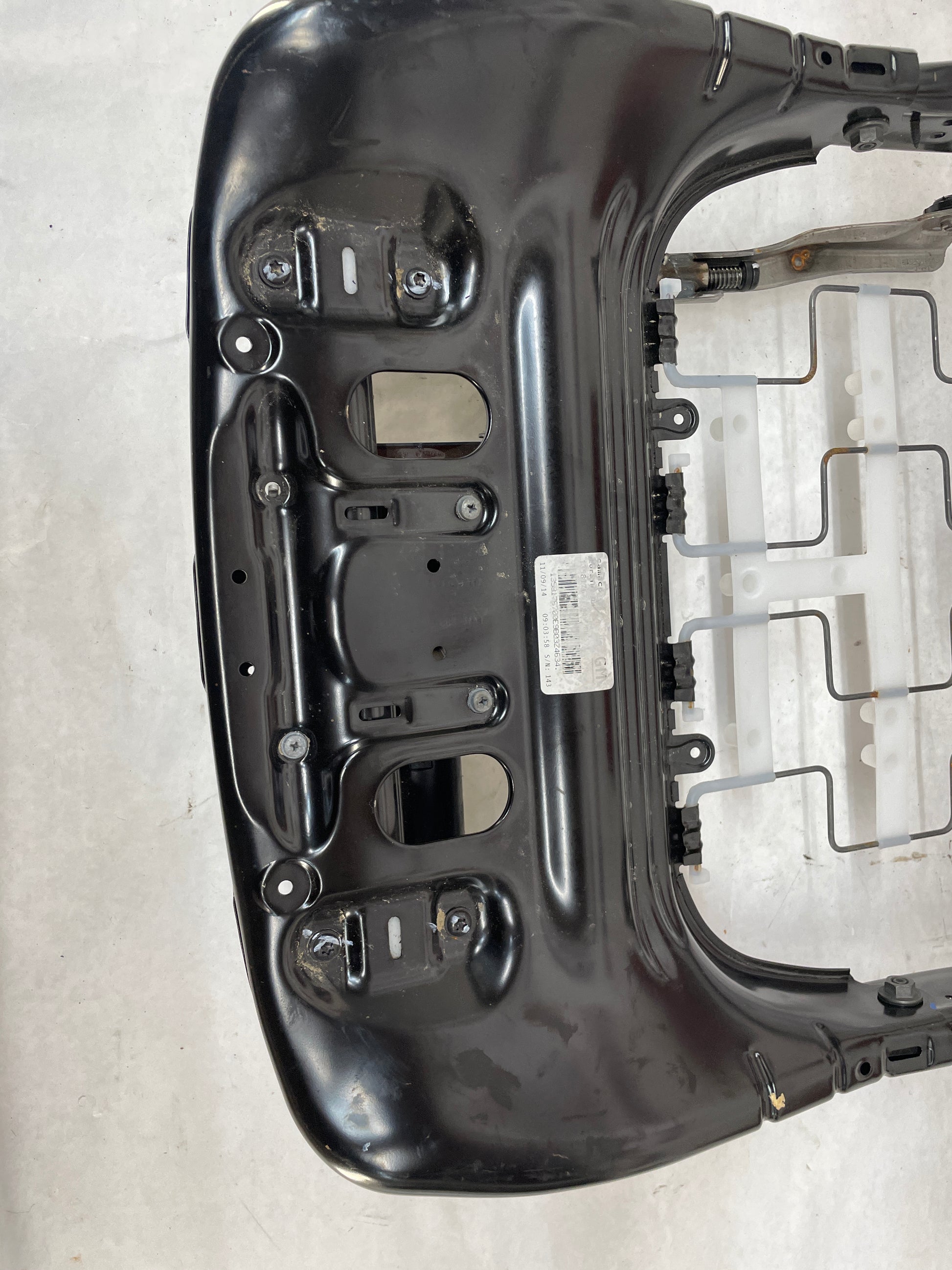 2015 Chevy Camaro SS RH Passenger Front Seat Lower Cushion Track Rail Frame OEM - Day's Parts Yard