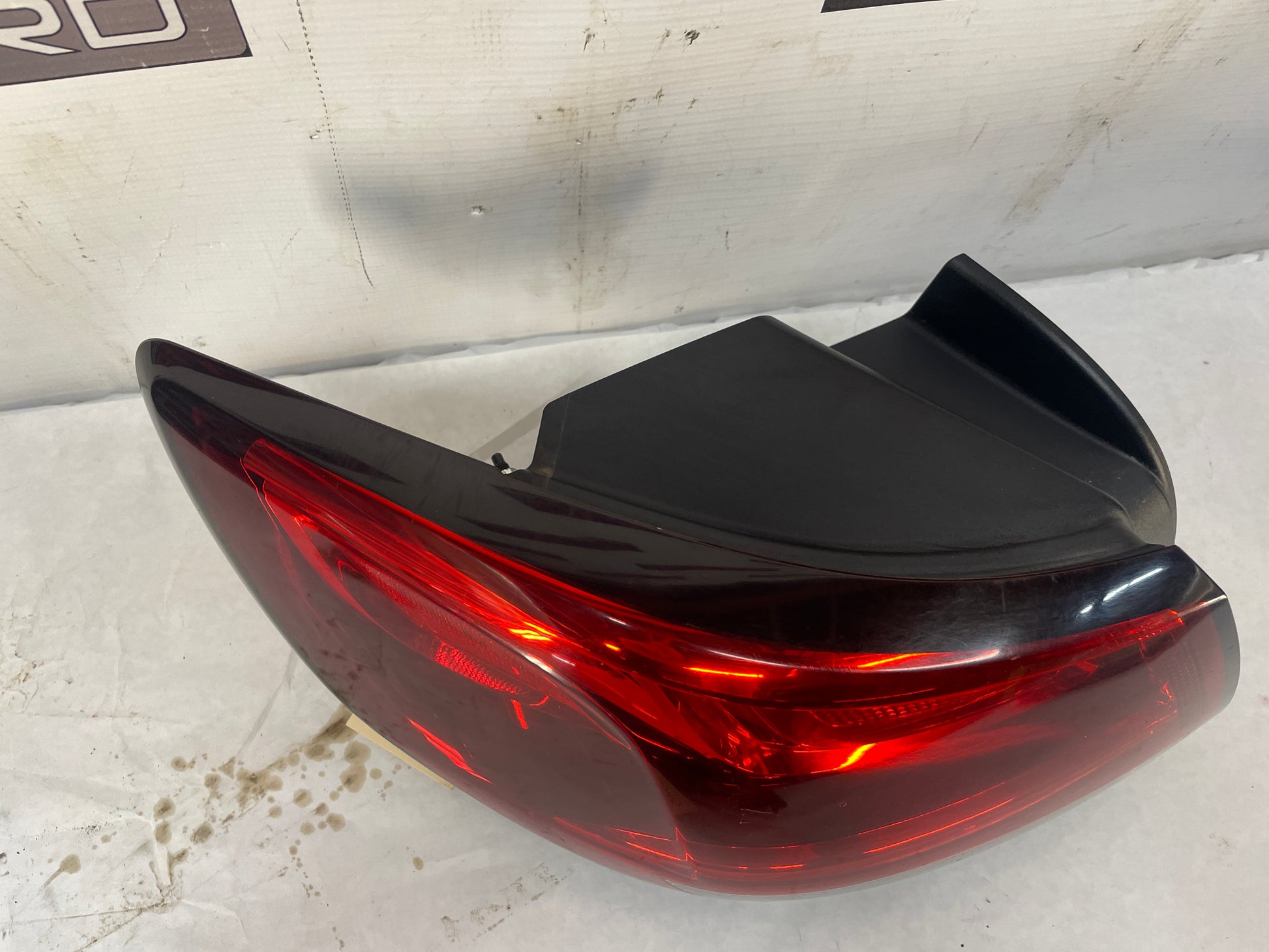 2014 Chevy SS Sedan Tail Light Taillight Lamp RH & LH OEM - Day's Parts Yard