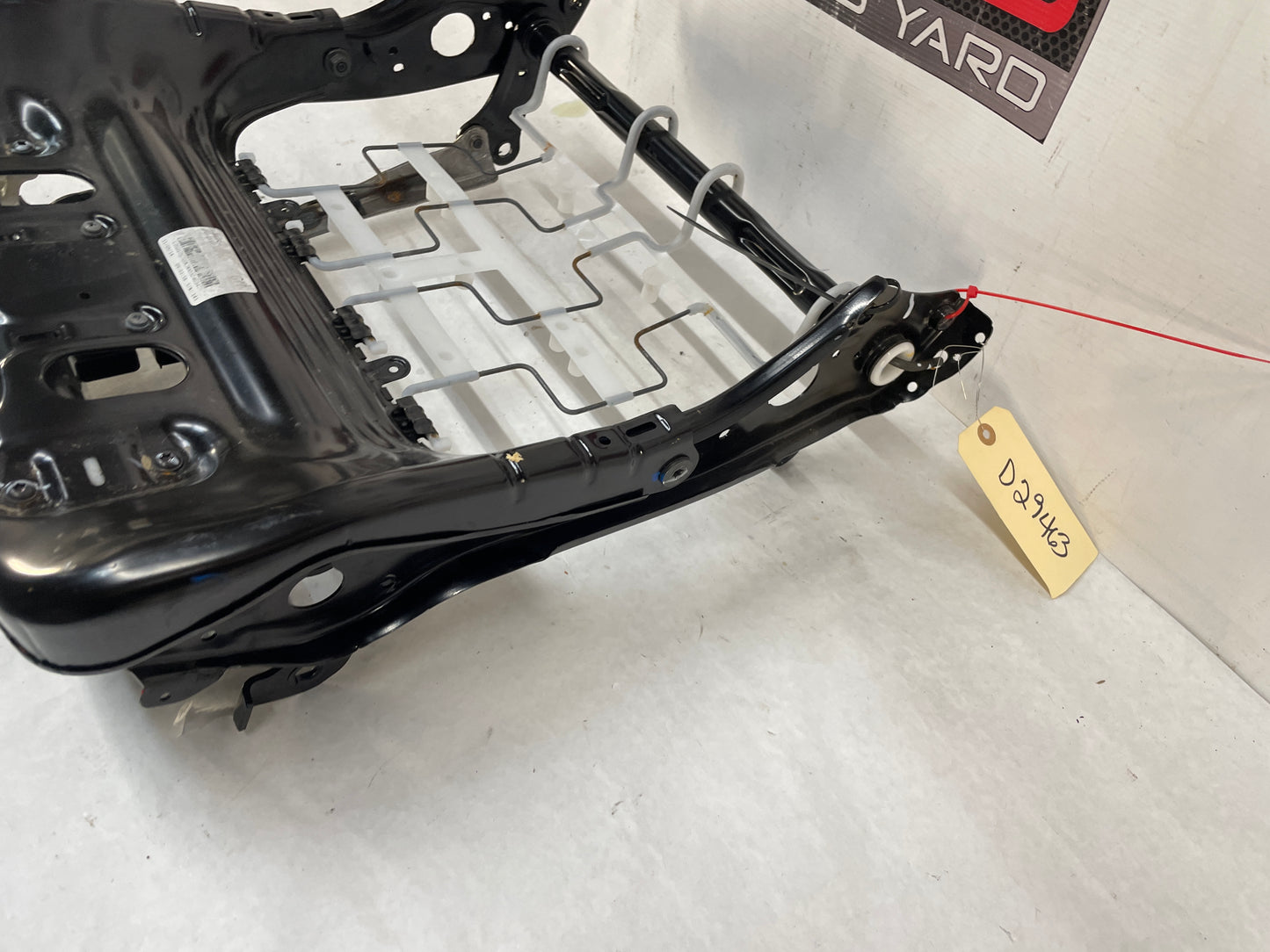 2015 Chevy Camaro SS RH Passenger Front Seat Lower Cushion Track Rail Frame OEM - Day's Parts Yard