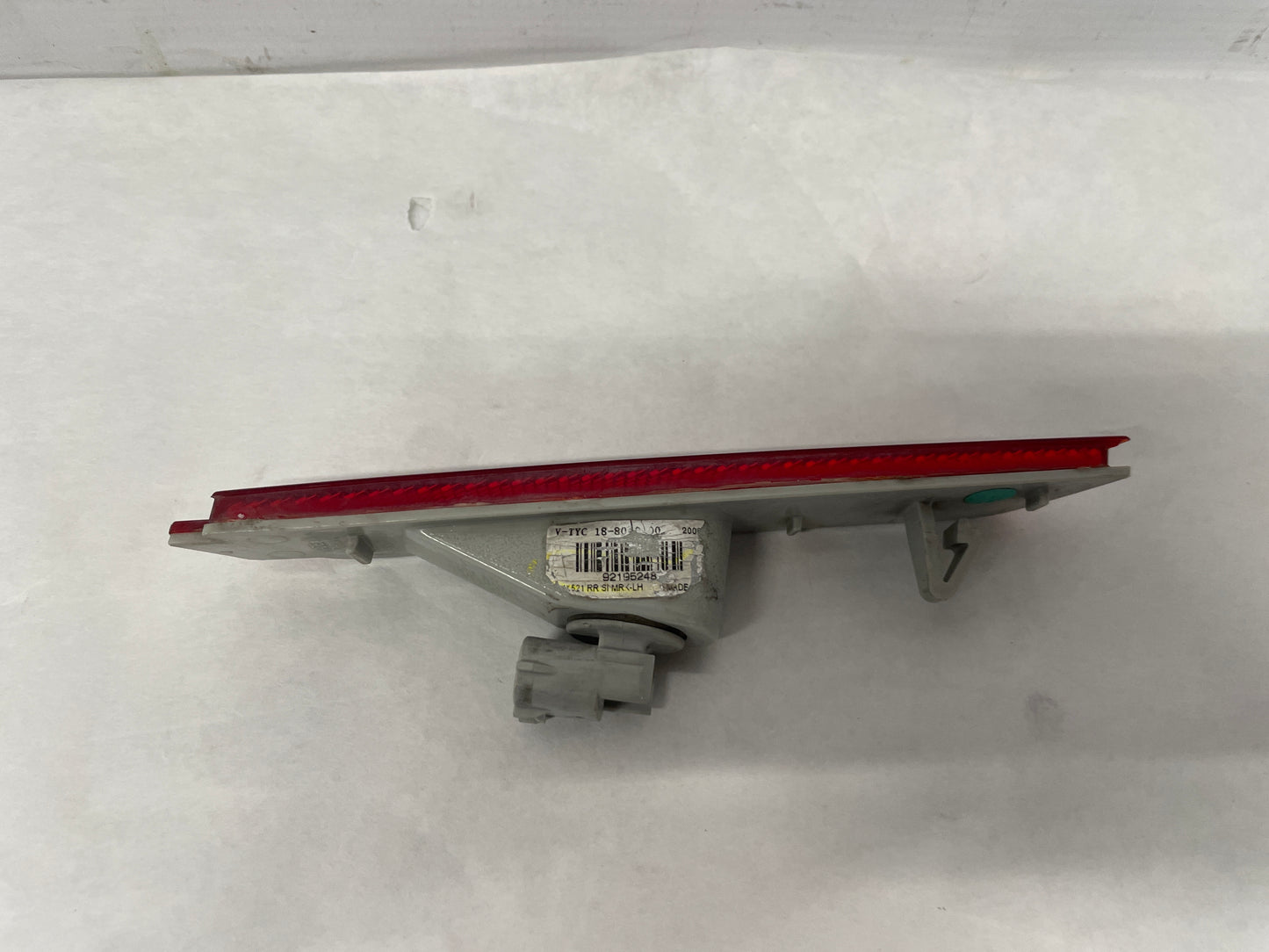 2010 Chevy Camaro SS LH Driver Rear Bumper Side Marker Light Lamp Reflector OEM