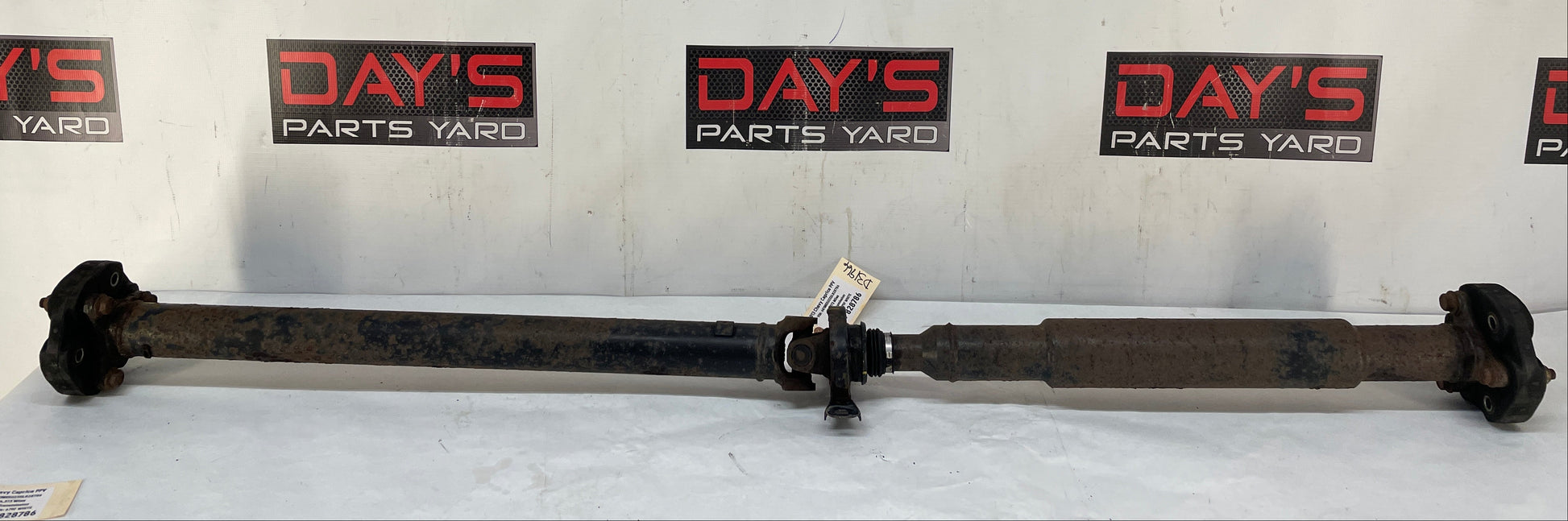 2013 Chevy Caprice PPV Drive Shaft Driveshaft Driveline Propeller Shaft OEM - Day's Parts Yard