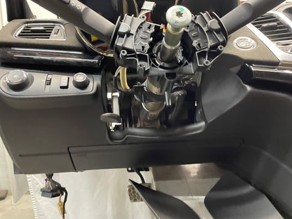 2015 Chevy SS Sedan Complete Das & Center Console w/ Shifter OEM - Day's Parts Yard