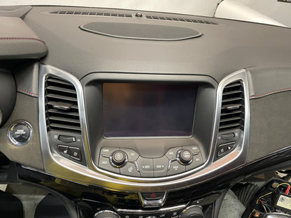 2015 Chevy SS Sedan Complete Das & Center Console w/ Shifter OEM - Day's Parts Yard