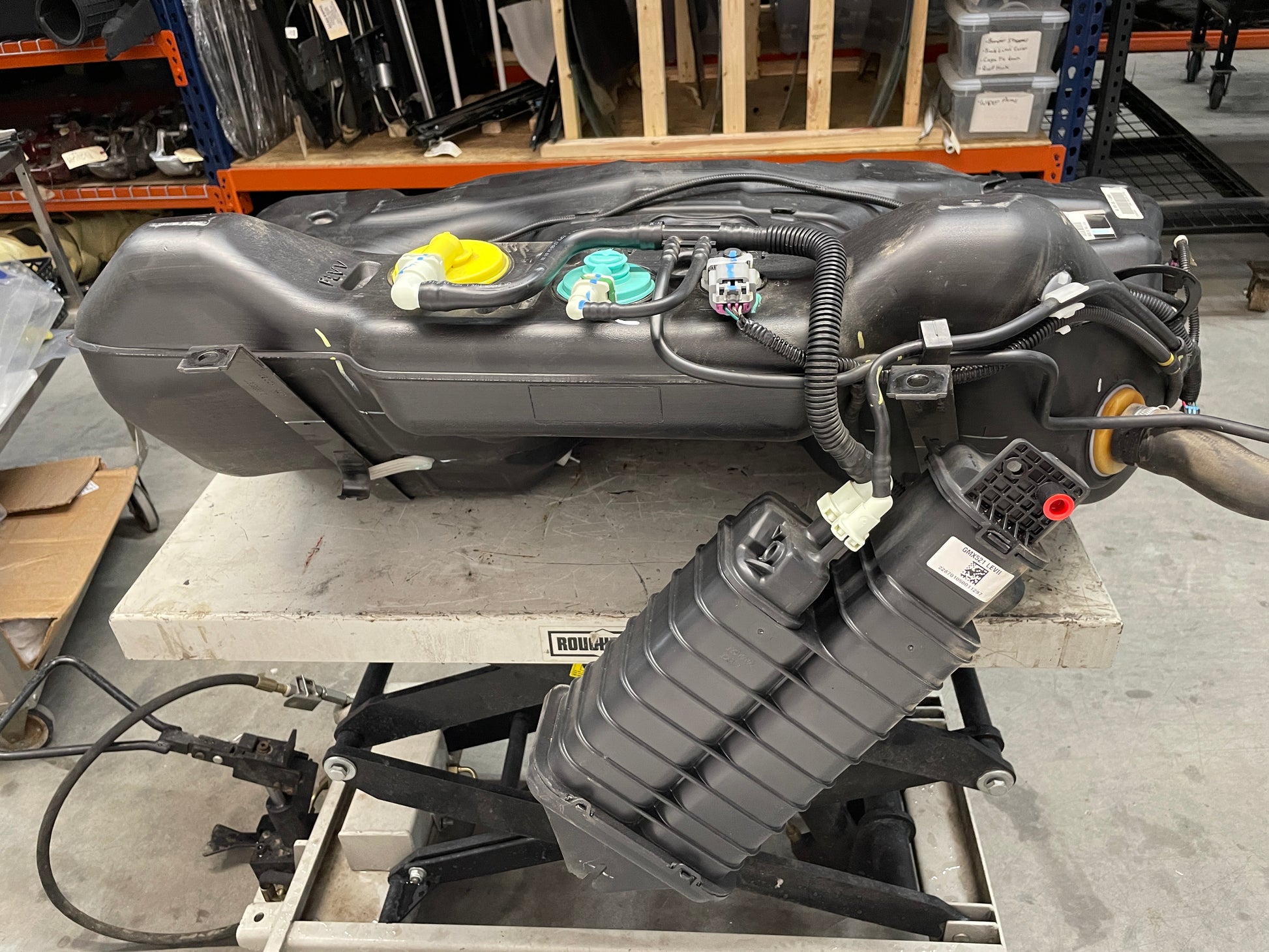 2015 Chevy Camaro SS Complete Fuel Gas Tank w/ Charcoal Canister OEM - Day's Parts Yard