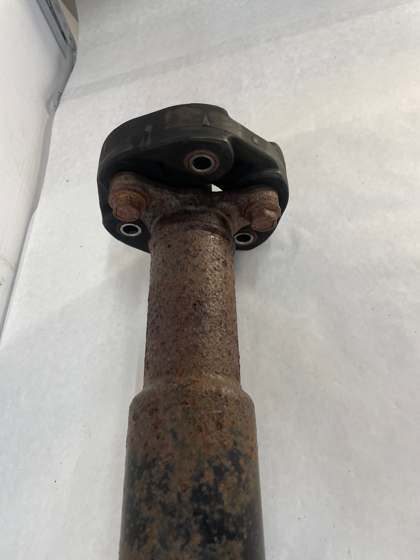 2013 Chevy Caprice PPV Drive Shaft Driveshaft Driveline Propeller Shaft OEM - Day's Parts Yard