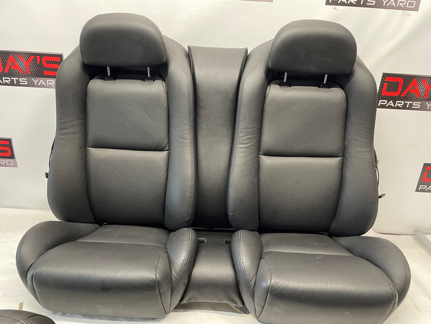 2005 Pontiac GTO Seats Fronts and Rears Black Leather OEM