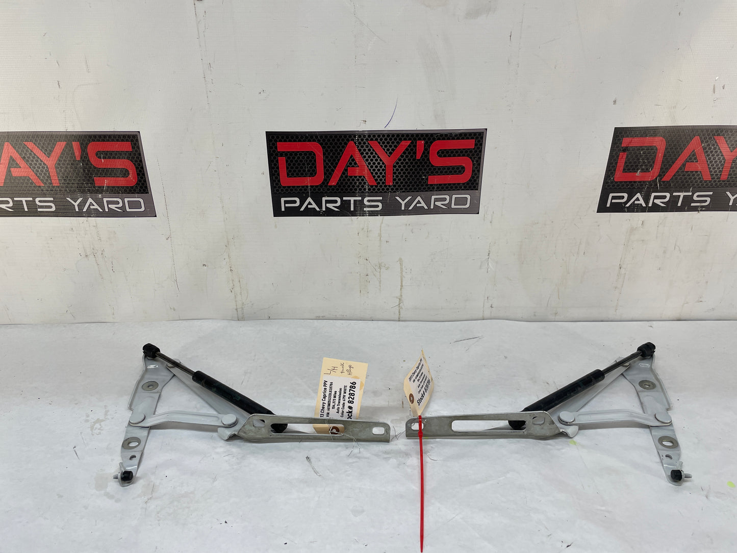 2013 Chevy Caprice PPV RH & LH Trunk Hinges Set OEM - Day's Parts Yard