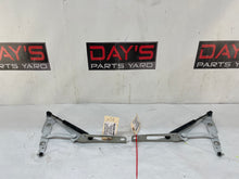 2013 Chevy Caprice PPV RH & LH Trunk Hinges Set OEM - Day's Parts Yard