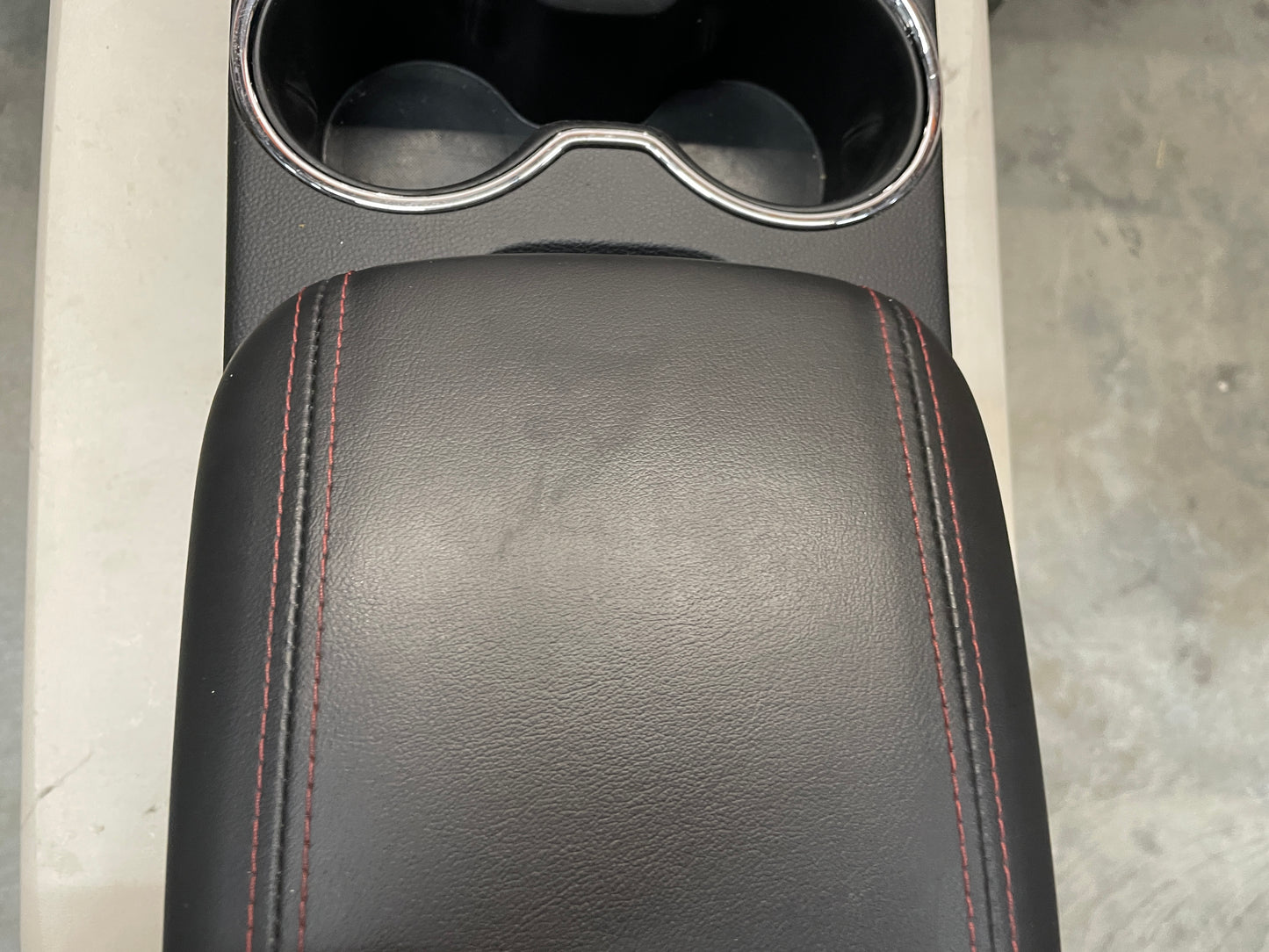 2015 Chevy SS Sedan Complete Das & Center Console w/ Shifter OEM - Day's Parts Yard