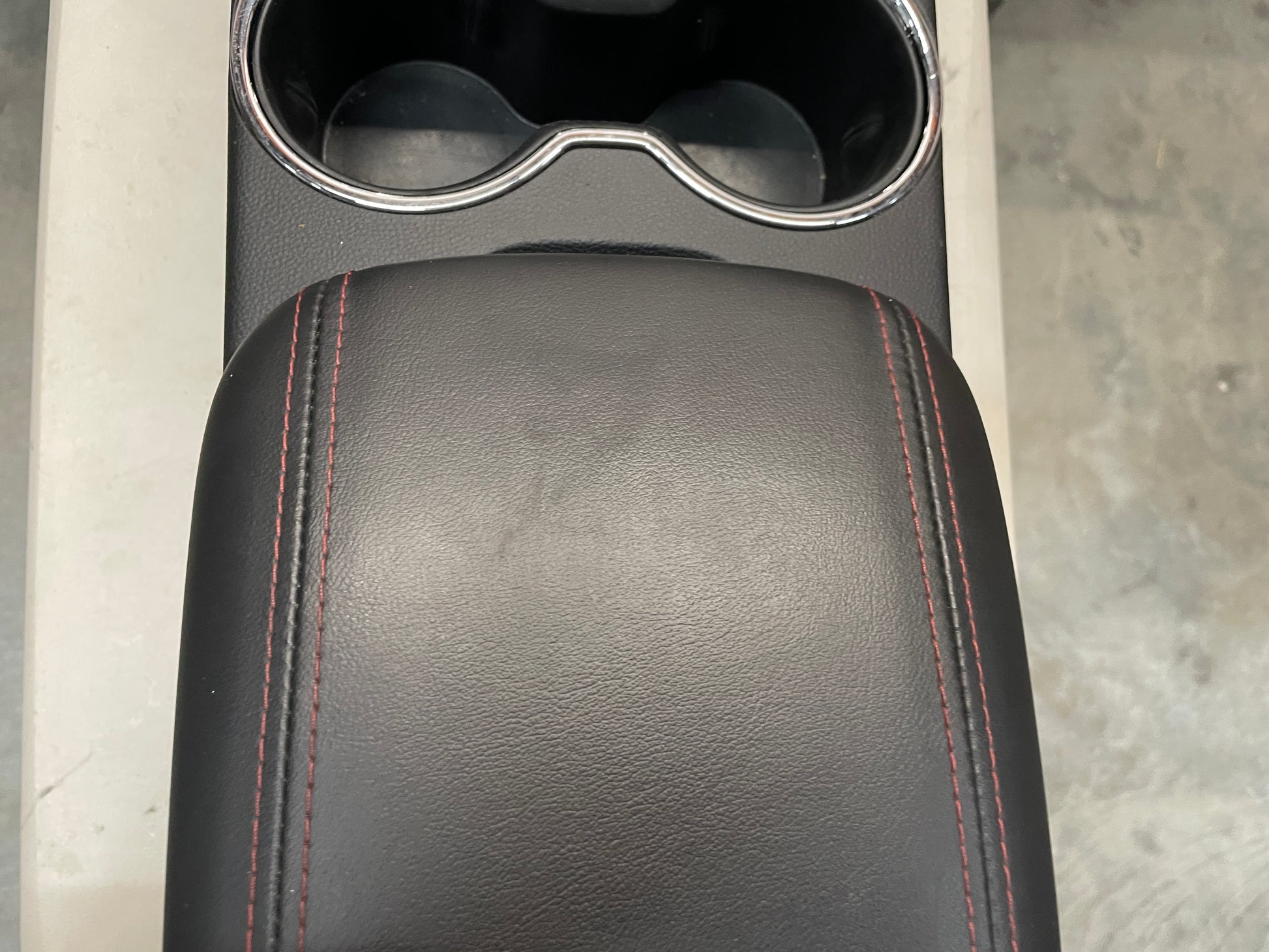 2015 Chevy SS Sedan Complete Das & Center Console w/ Shifter OEM - Day's Parts Yard