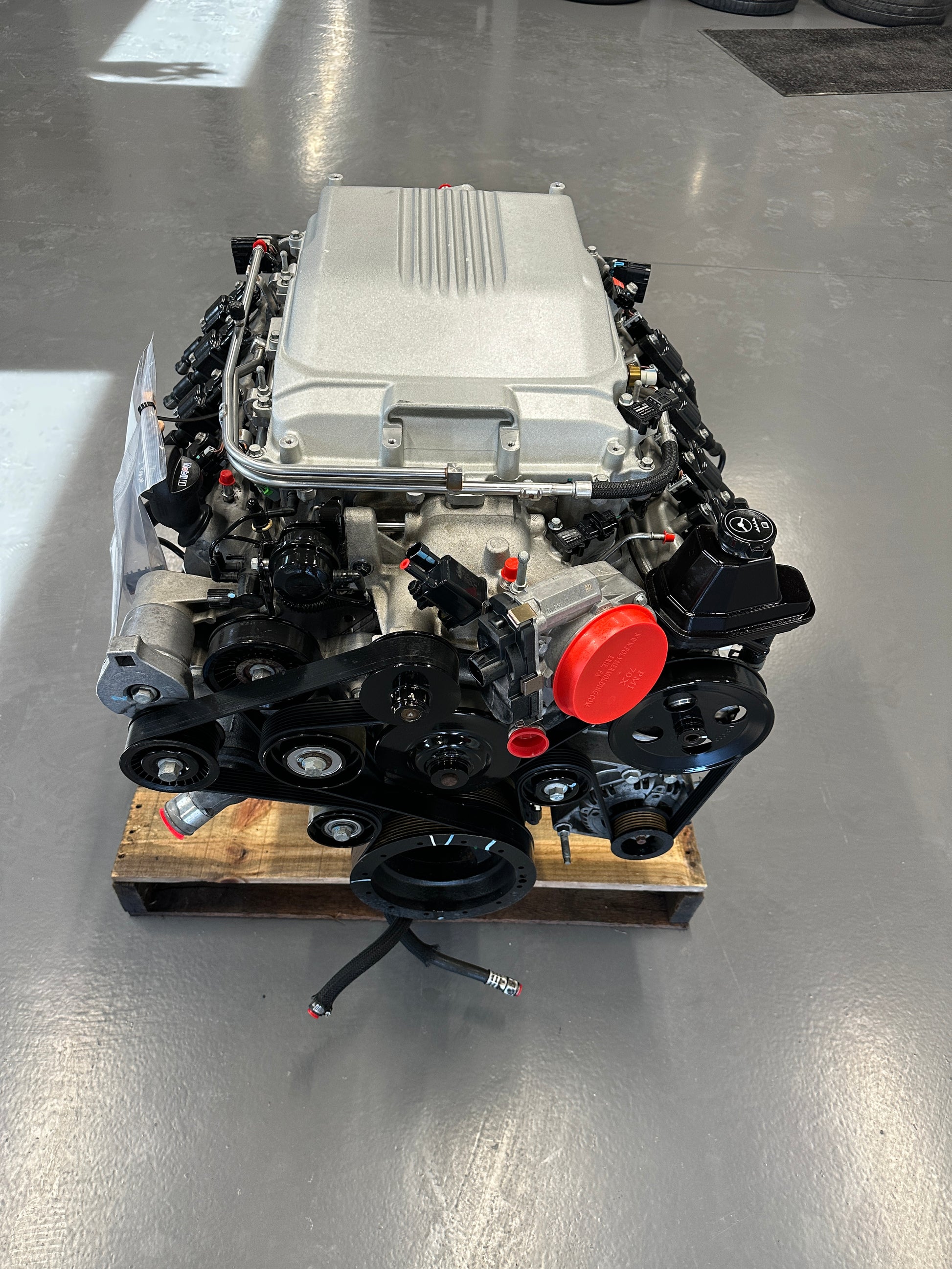 LSA 6.2L Factory Supercharged Engine Motor 6L90 Auto Trans Drivetrain Pullout 556HP - Day's Parts Yard