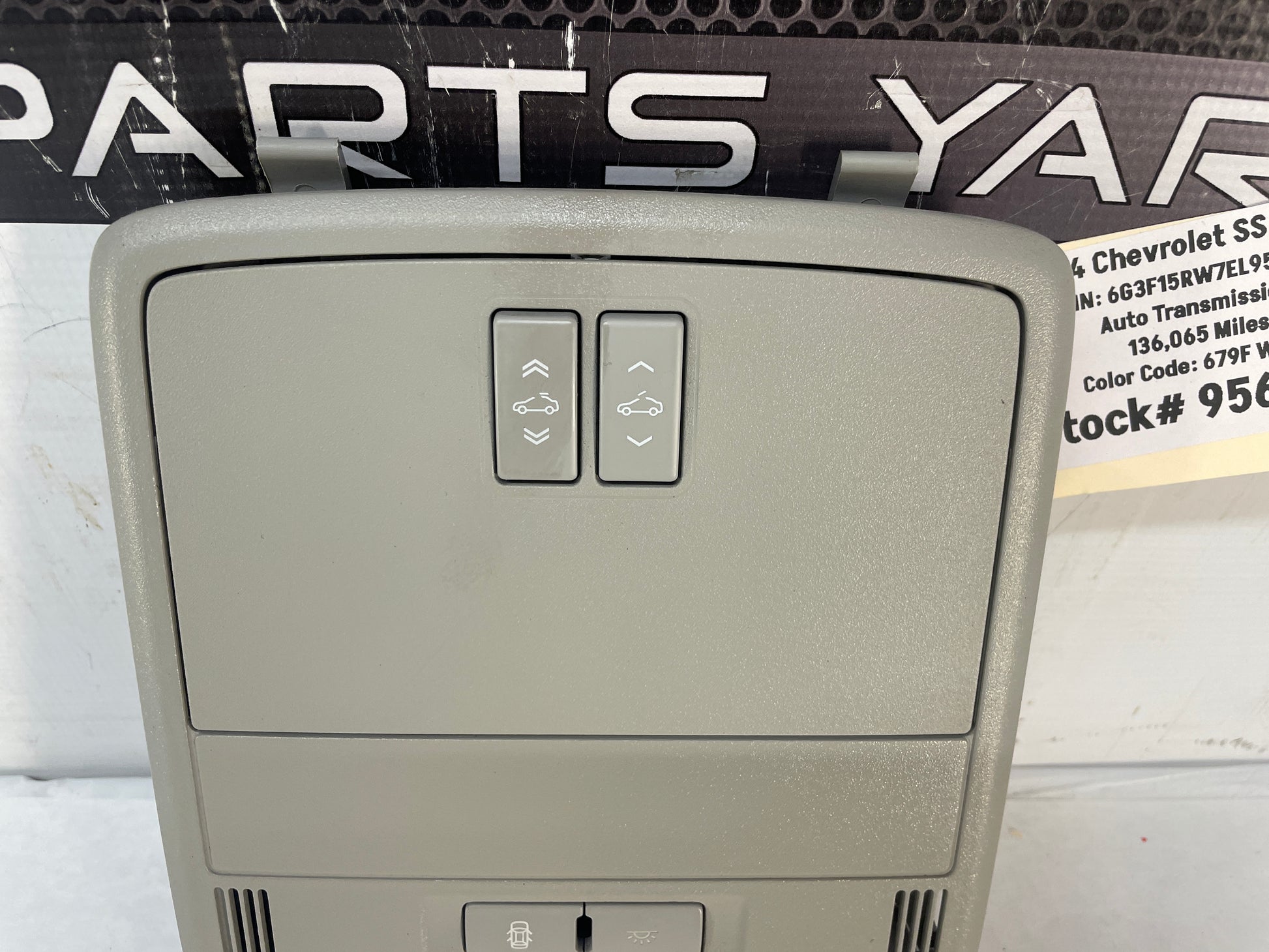 2014 Chevrolet SS Sedan Over Head Overhead Console Dome Map Light Lamp OEM - Day's Parts Yard
