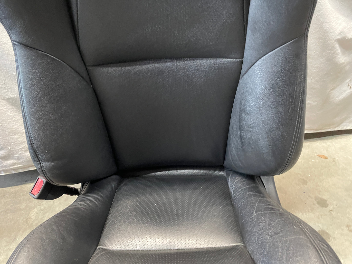 2005 Pontiac GTO Seats Fronts and Rears Black Leather OEM