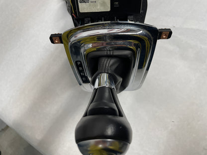 2015 Chevy SS Sedan Complete Das & Center Console w/ Shifter OEM - Day's Parts Yard