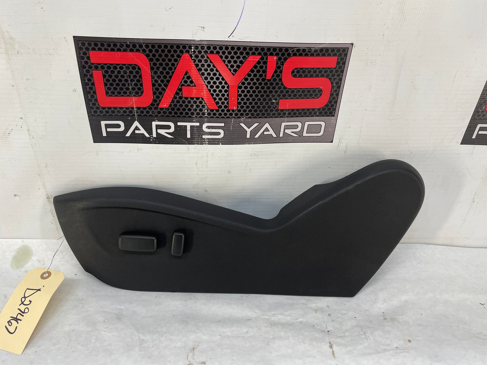 2013 Chevy Camaro ZL1 LH Driver Front Seat Controls Buttons Outer Finish Panel OEM - Day's Parts Yard