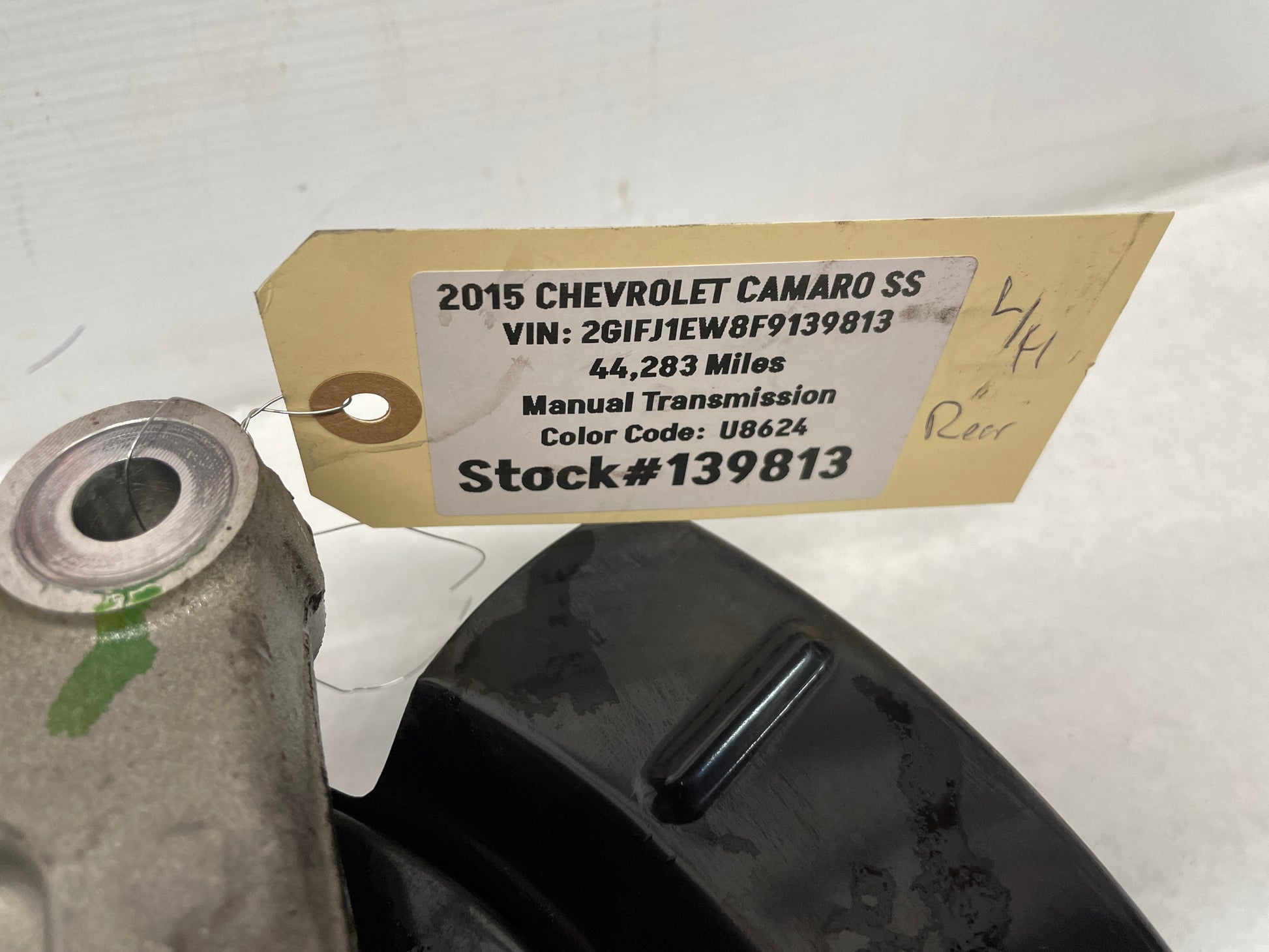 2015 Chevy Camaro SS LH Driver Rear Spindle Knuckle Hub Wheel Bearing OEM - Day's Parts Yard