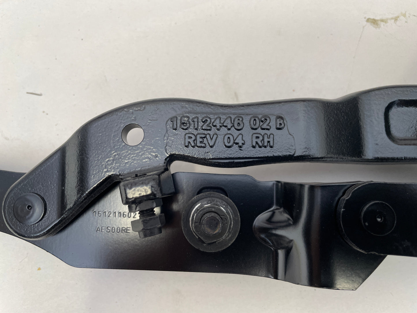 2018 Chevy Camaro ZL1 RH & LH Convertible Vert Top Tonneau Lift Hinges OEM - Day's Parts Yard