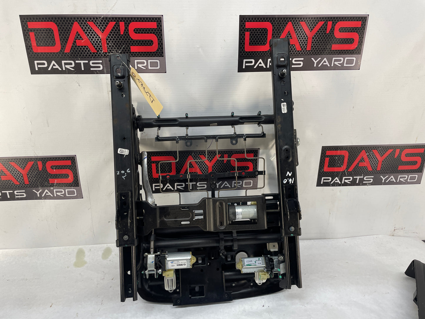 2015 Chevy SS Sedan LH Driver Front Seat Lower Frame Track Motor Assembly OEM