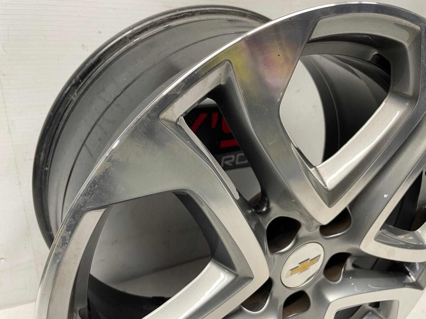 2017 Chevy SS Sedan Factory OEM Rear Wheel 19x9 OEM