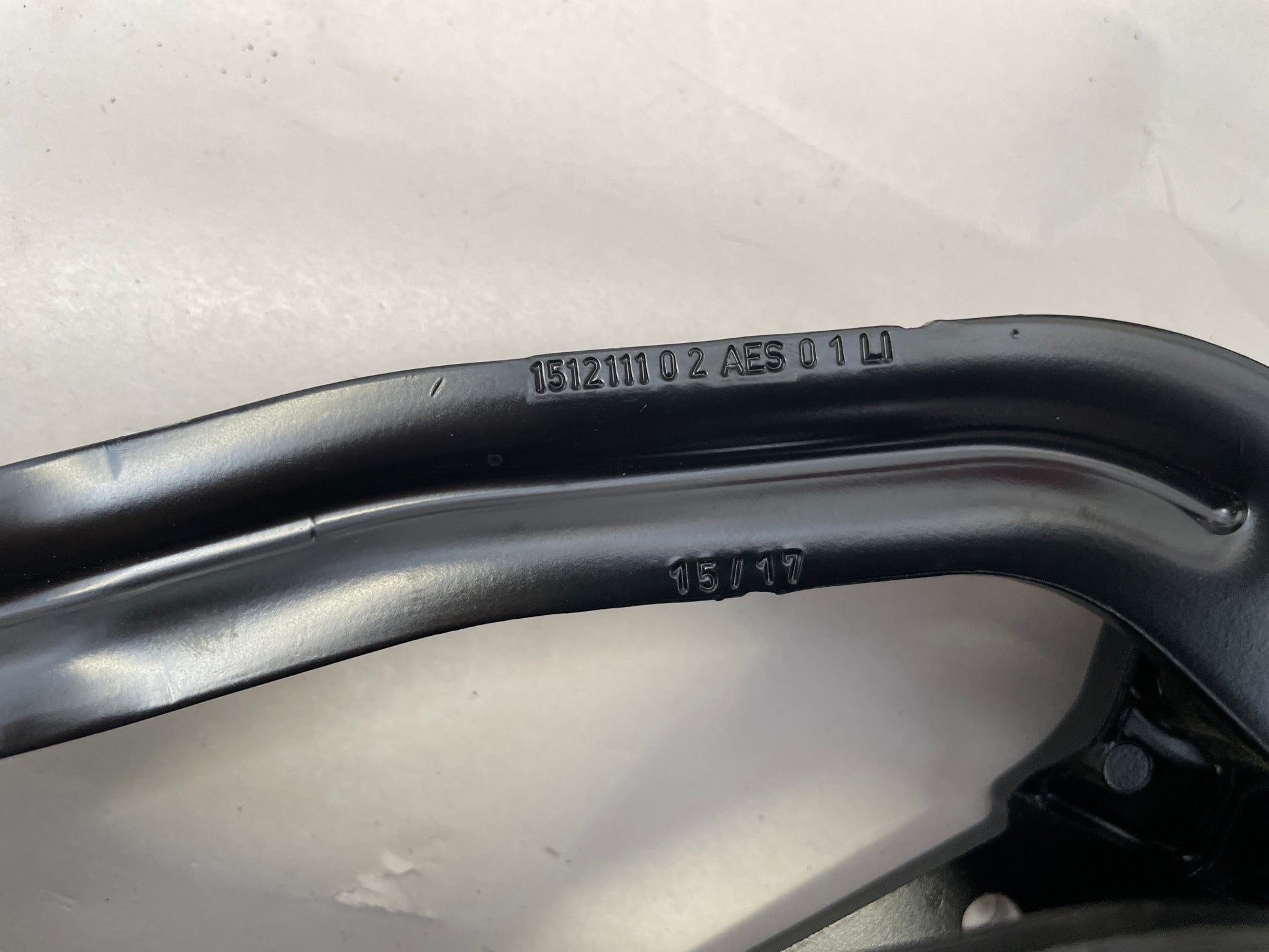 2018 Chevy Camaro ZL1 RH & LH Convertible Vert Top Tonneau Lift Hinges OEM - Day's Parts Yard
