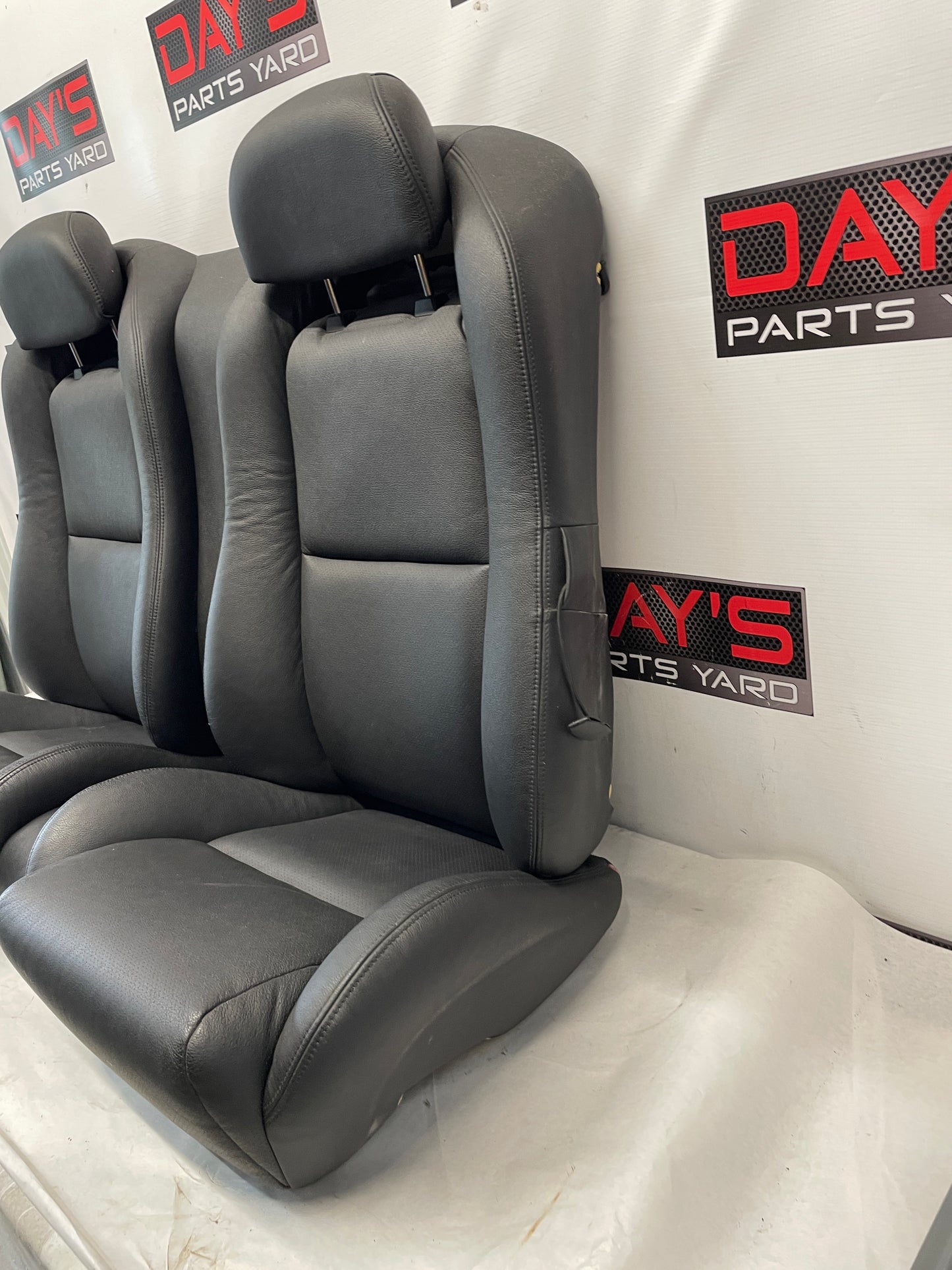 2005 Pontiac GTO Seats Fronts and Rears Black Leather OEM