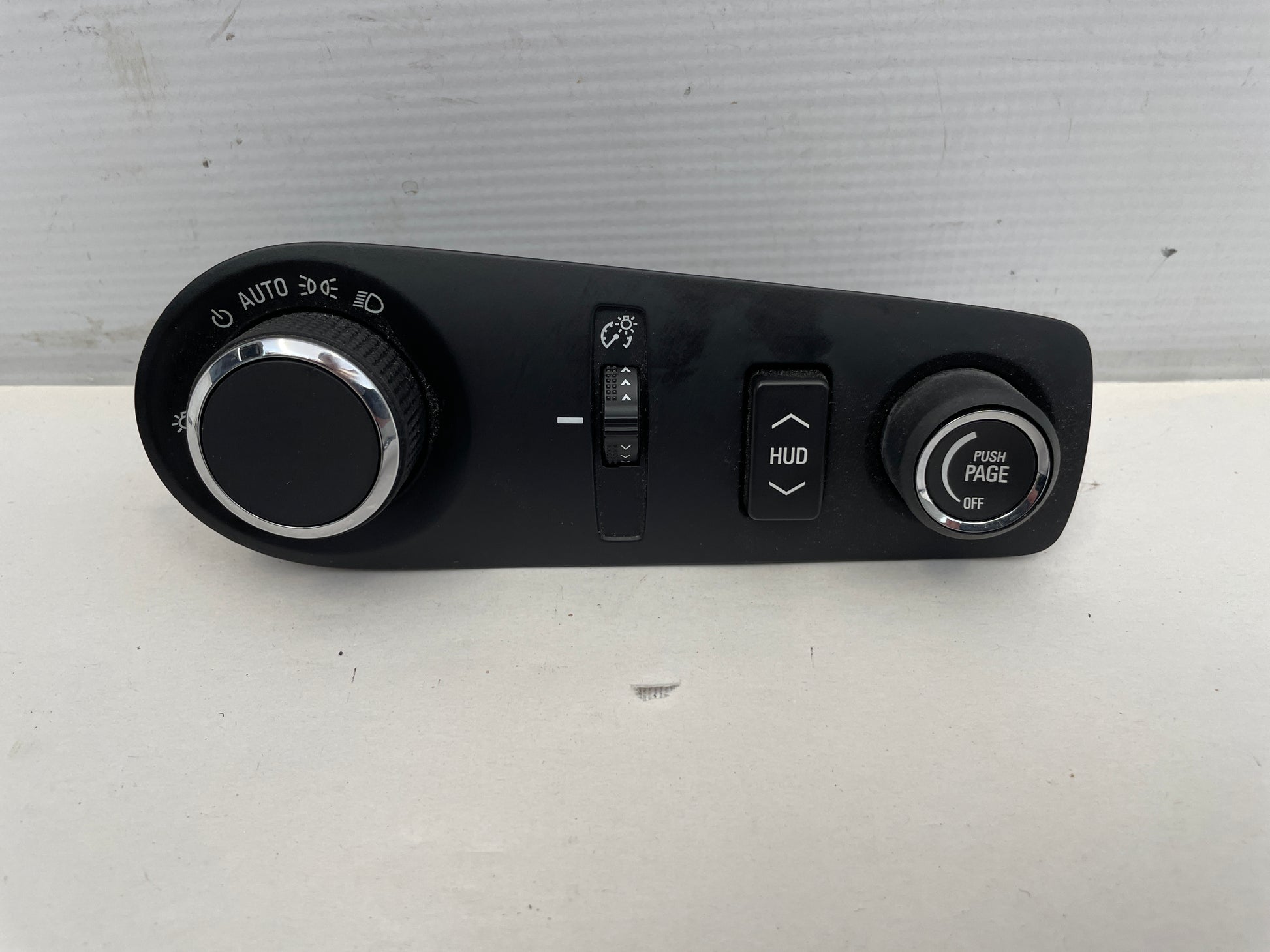 2016 Chevy SS Sedan Head Light Lamp Control Switch  OEM - Day's Parts Yard