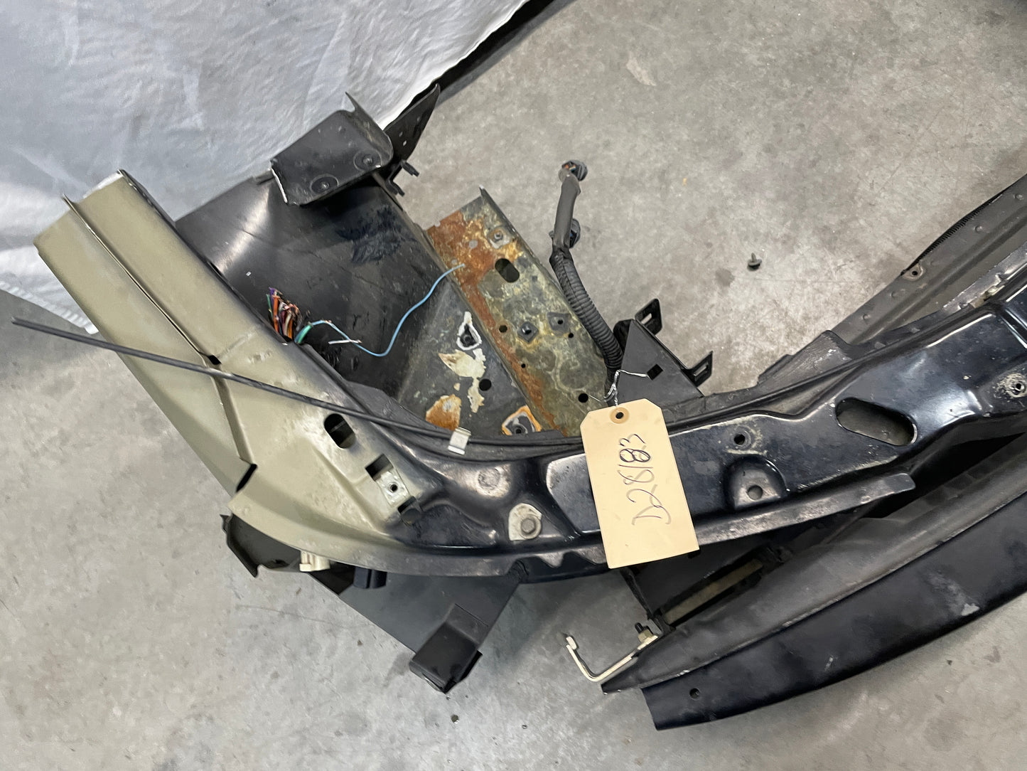 2004 Pontiac GTO Radiator Core Support Bracket OEM - Day's Parts Yard