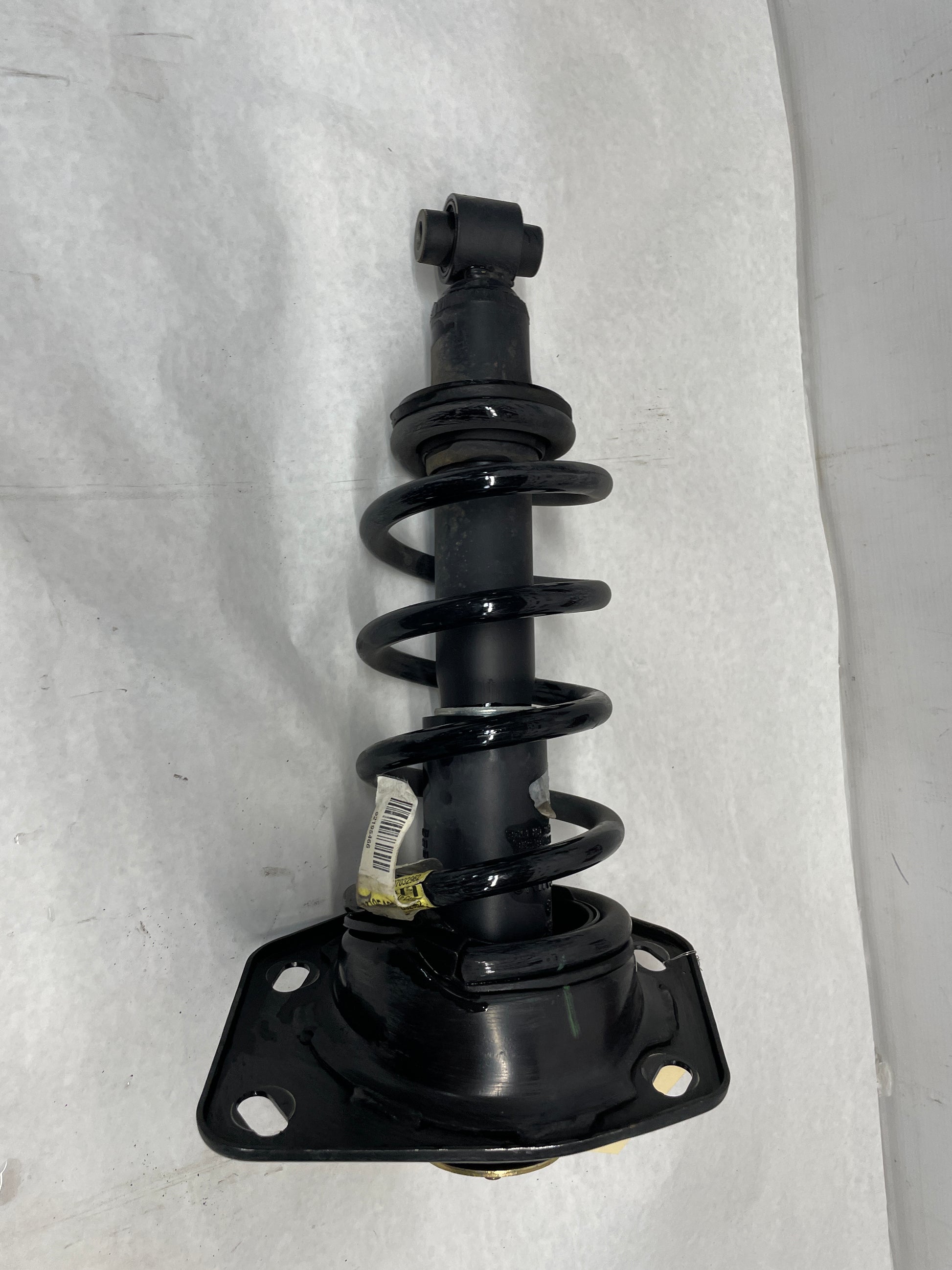 2015 Chevy Camaro SS LH Driver Rear Suspension Shock Strut Absorber OEM - Day's Parts Yard
