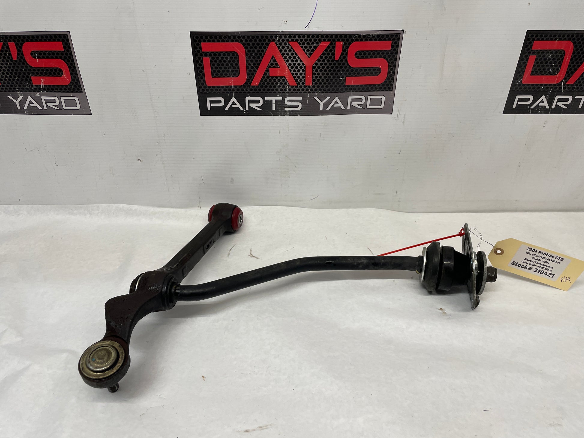 2004 Pontiac GTO RH Passenger Front Suspension Lower Control Arm Radius Rod OEM - Day's Parts Yard