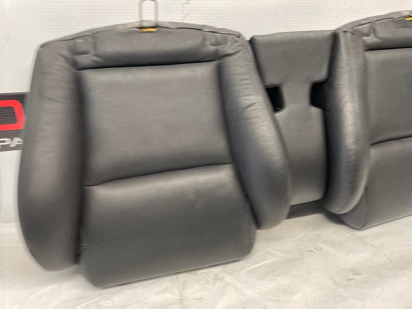 2005 Pontiac GTO Seats Fronts and Rears Black Leather OEM