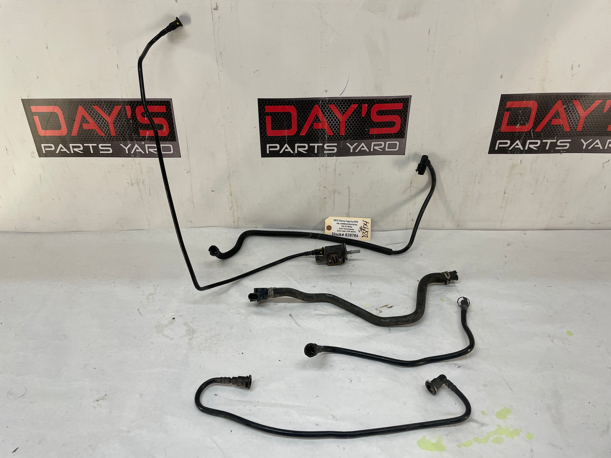 2013 Chevy Caprice PPV Intake EVAP Purge Solenoid Vacuum Hoses Lines Tubes OEM - Day's Parts Yard