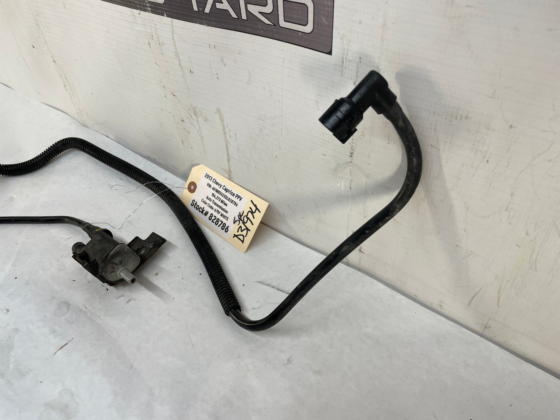 2013 Chevy Caprice PPV Intake EVAP Purge Solenoid Vacuum Hoses Lines Tubes OEM - Day's Parts Yard
