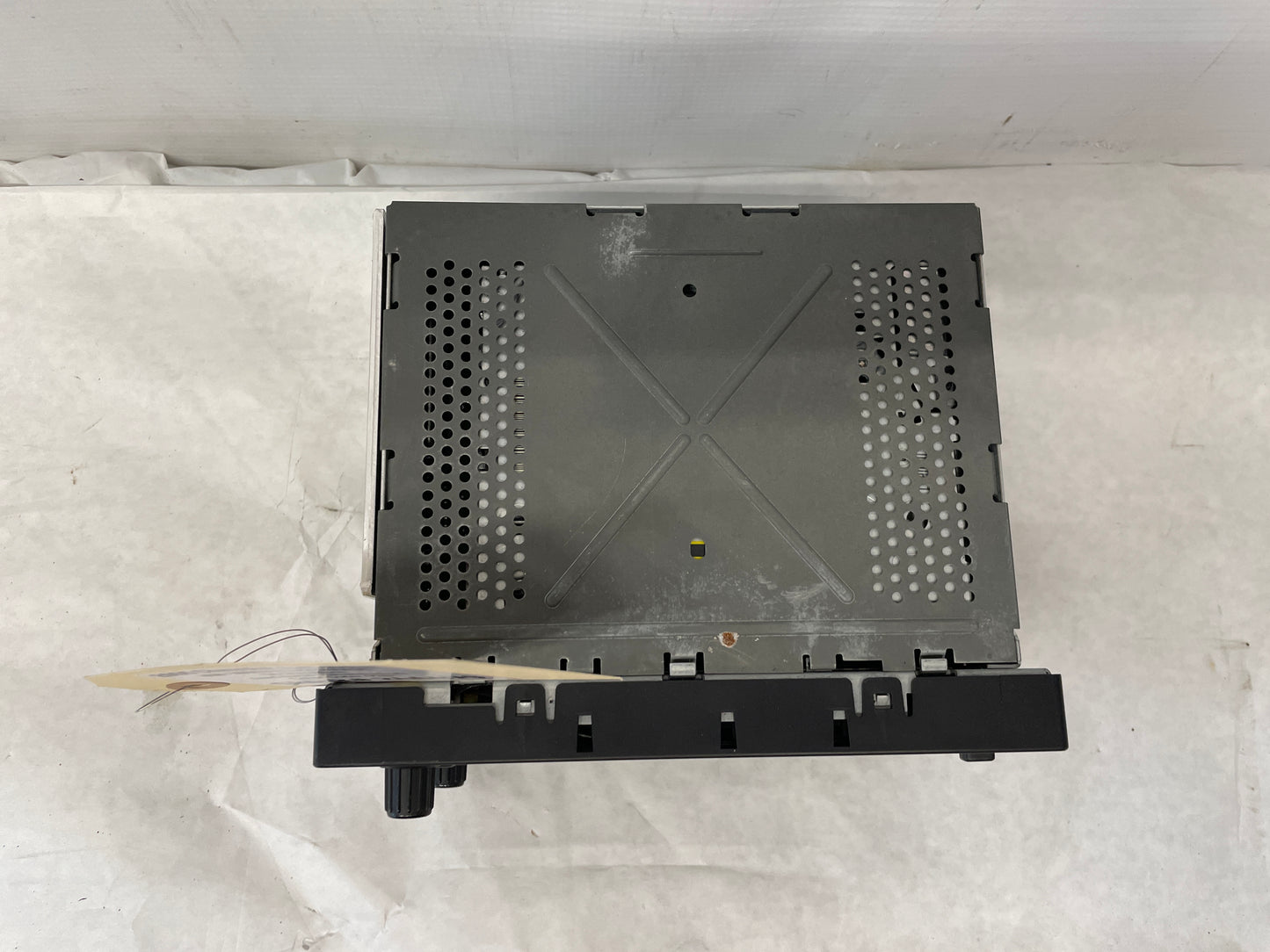 2005 Chevy Avalanche AM FM Radio Receiver Navigation CD Player OEM - Day's Parts Yard
