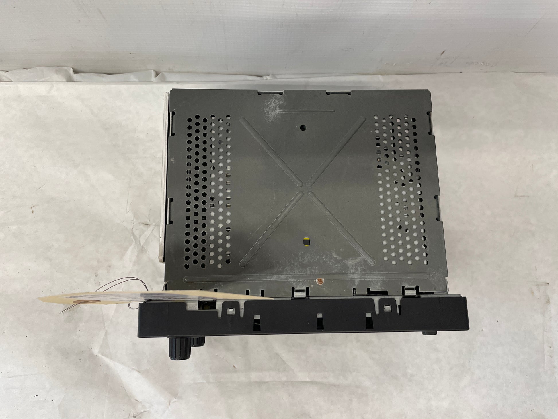 2005 Chevy Avalanche AM FM Radio Receiver Navigation CD Player OEM - Day's Parts Yard