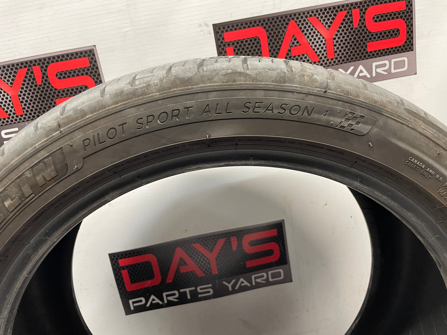 Michelin Pilot Sport All Season 4 245/40ZR19