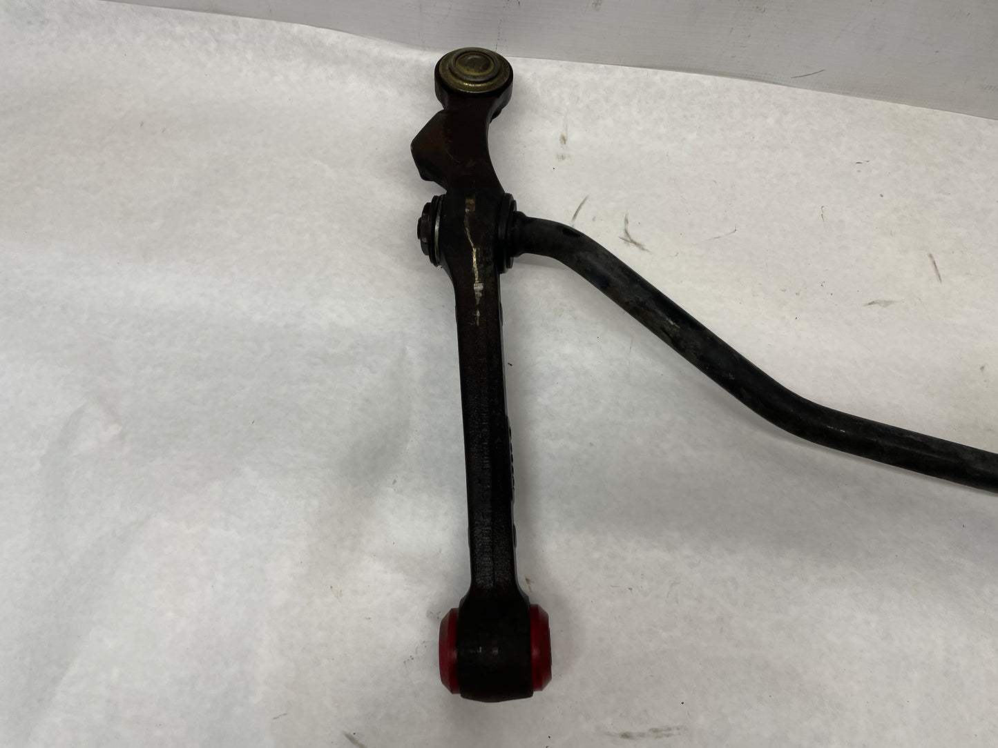 2004 Pontiac GTO LH Driver Front Suspension Lower Control Arm Radius Rod OEM - Day's Parts Yard